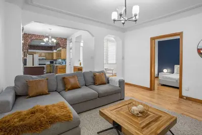 Image de Magnificent 4br in Downtown Mont-Royal