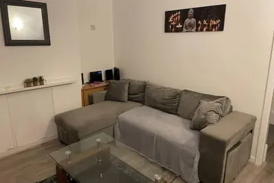 Image de Cozy & Spacious 2-Bedroom Retreat