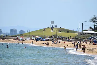 Image de Life's a beach - stop and smell the sea