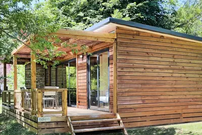 Chalet Premium Maine 2 chambres - Tv - Lave-vaisselle - NOUVEAUTÉ 2025, Ponton Prive! 6 personnes