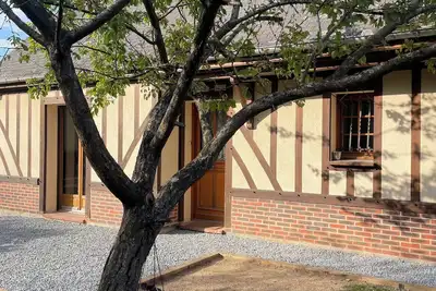 Image de Maison de campagne au calme avec sentiers de randonnées. Chiens acceptés.
