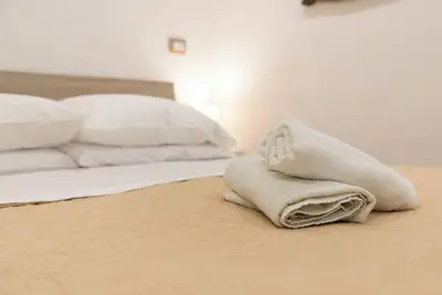 Image de Mini apartment typical of the Spanish quarters. Experience the city like a local!