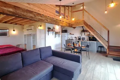 Image de Gîte cabane chaleureux avec spa, animaux admis à Pouilly-lès-Feurs