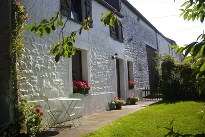 Image de Charmant gîte avec jardin privé à  Brûly-de-Pesche