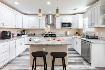 Image de Cozy 5br Getaway | Bbq, Games & Near Attractions