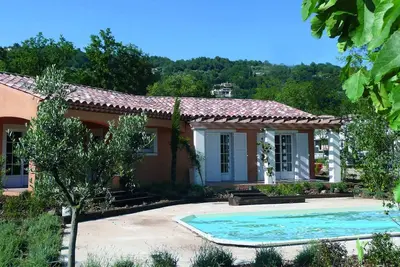 Image de Bel appartement avec air conditionné