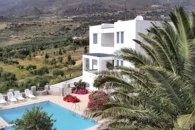 Image de Villa א Lefkogia Crטte avec piscine