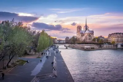 Image de Exceptional Location & Mesmerising View Of Seine - Quai De La Tournelle