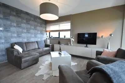 Appartement moderne avec balcon