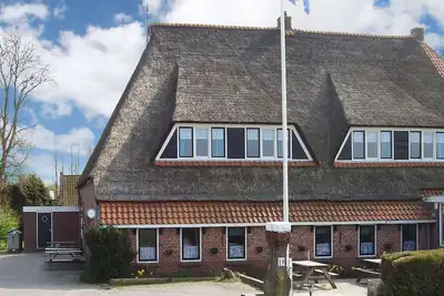 Image de Ferme moderne en Frise au bord de la mer