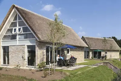 Image de Spacieuse maison de vacances avec jardin