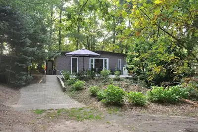 Image de Maison de vacances à Leende avec terrain de jeux