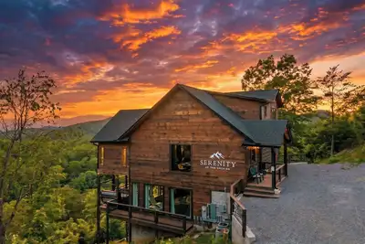 Image de Incredible Sunset Views | Organic Decor | Arcades