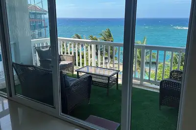 Image de Whispering seas villa