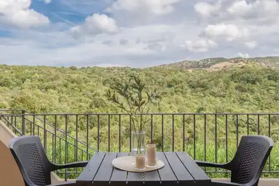 Image de Elegant Residence Ea Bianca 2 Bed Apart sleeps 6