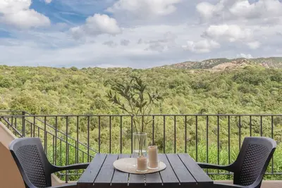 Image de Elegant Residence Ea Bianca 2 Bed Apart sleeps 6