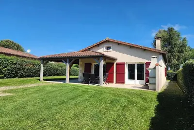 Image de Magnifique villa avec terrasse et jardin