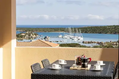 Image de Relaxing BaiaDeBahas 1BedApt Bilo4 sleeps4 SeaView