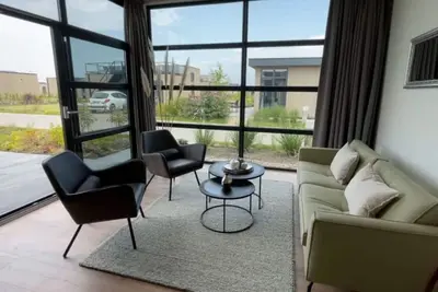 Image de Maison avec cheminée décorative