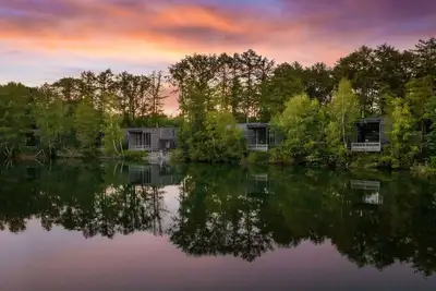 Image de Belvilla exclusive spacieuse Lakehouse