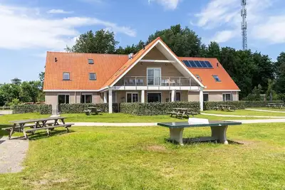 Image de Grand appartement sur Ameland avec terrasse