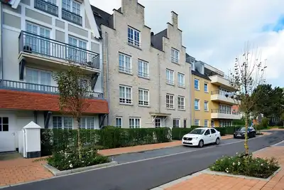 Image de Escapade ensoleillée au rez-de-chaussée