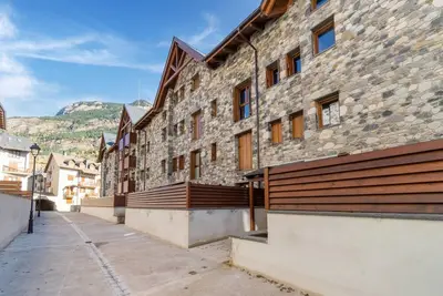 Image de Appartement à Benasque avec cheminée à gaz