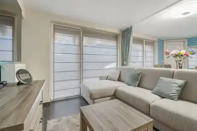 Image de Appartement près de la rue commerçante