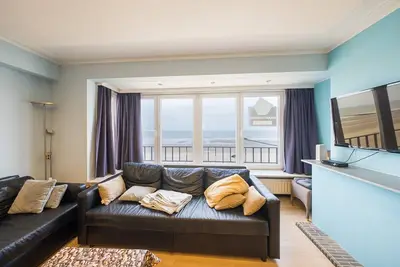 Image de Appartement au troisième étage pour une famille