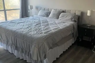 Image de Quail Hollow Golf Club Pga Tour 2-bed 2-bath condo for rent week of tour.