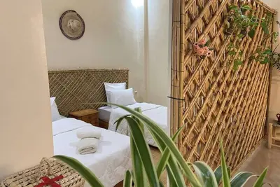 Image de Appartement Style Bohémien Amazigh avec Patio Calme et confort