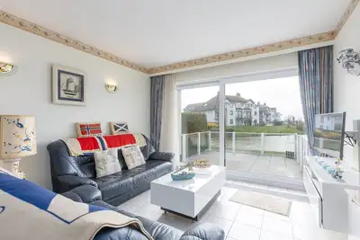 Image de Appartement spacieux avec terrasse