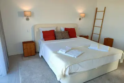 2 Terraces Flat River and Marina View