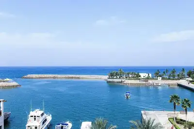 Image de Charming Marina View Escape