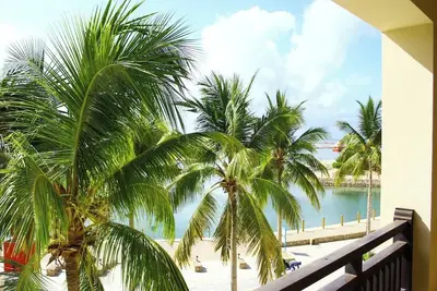 Image de Relaxing 2-Bedroom Marina Escape