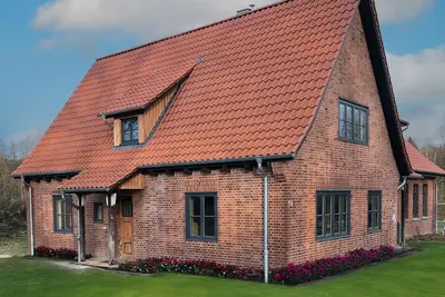 Image de Newly renovated teacher's house in an exclusive location