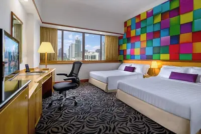 Image de Riverside Hotel Family Room 2 Queen  Hotel with Gorgeous Skyline View Singapore