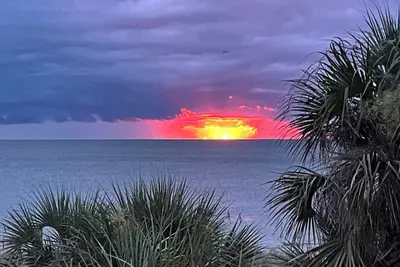 Venetian Haven, Private Entrance
