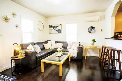 Image de Cozy bungalow in the heart of Central Tacoma