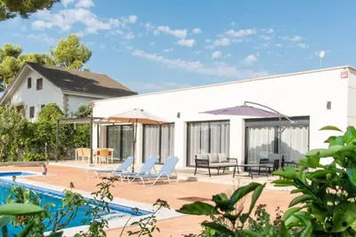 Image de Modern villa Elvira