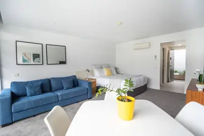 Image de Central charm: Fresh studio in the heart of Lorne