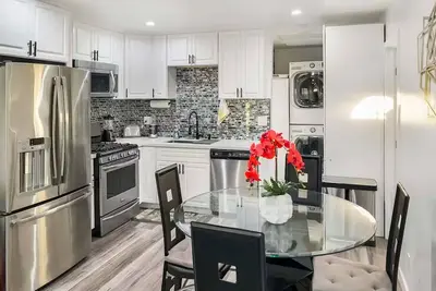 Image de The Shalimar Casita, Fits 6 Guests, Smart Tvs, Remodeled Unit, Full Size Kitchen