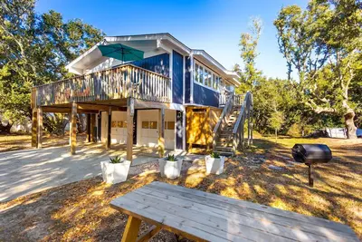 Image de 2007 Sugar Shack * 3 Min Walk to Beach