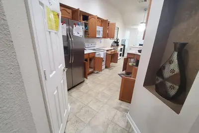 Image de Charming 3-bedroom house close to highways, restaurants, and shopping,