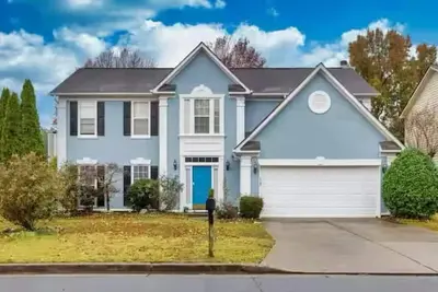 Image de Spacious  Stylish 4-bedroom house nearby Avalon and Downtown Alpharetta