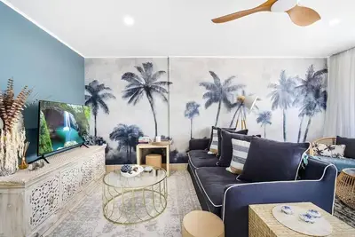 Image de Blue Palms By The Beach - Pool, spa, king bed