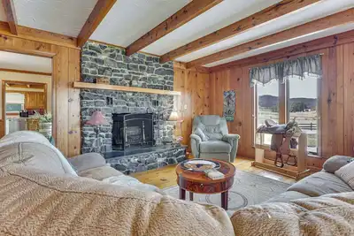 Image de 10 Mi to Bryce Resort: Peaceful Home on 10 Acres