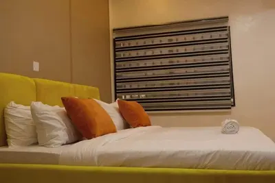 Image de Kentucky Homes : Luxury Apartment, Pool View