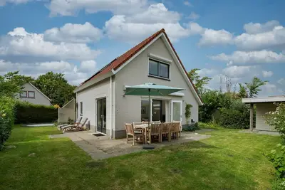 Image de Westerseweg 1g luxury holiday home near the North Sea beach