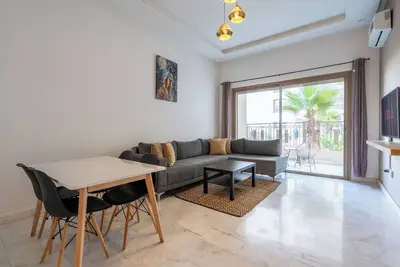 Image de Appartement Moderne à Proximité de l'Aéroport